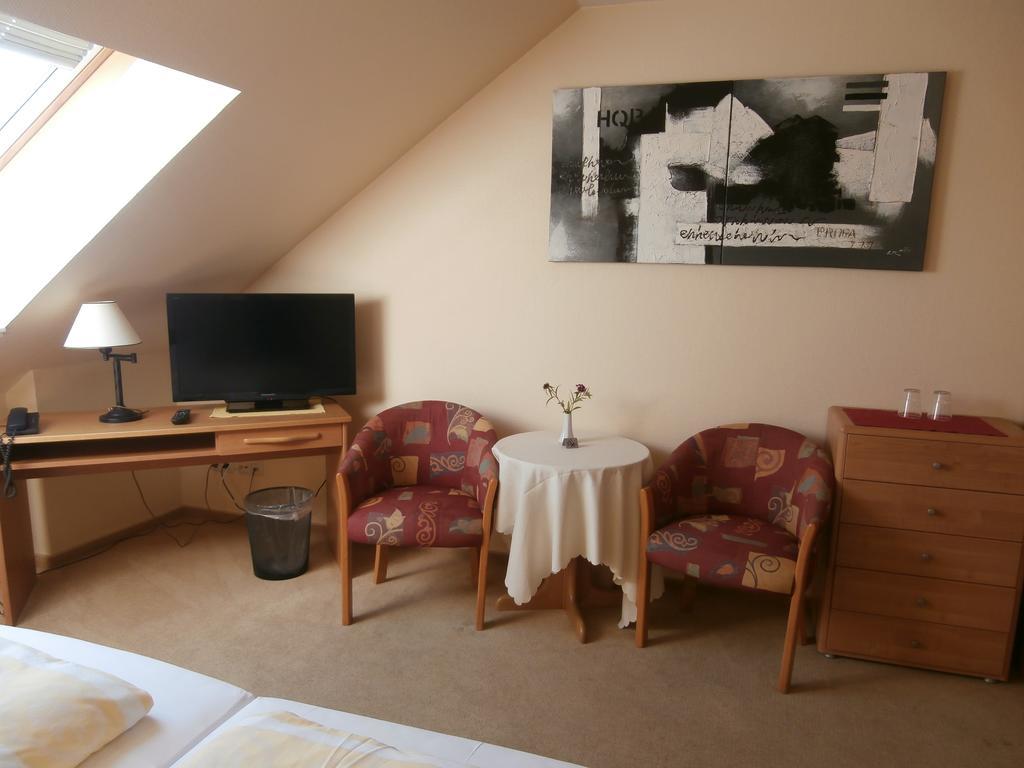 Hotel Hasselbarth Burg auf Fehmarn Quarto foto